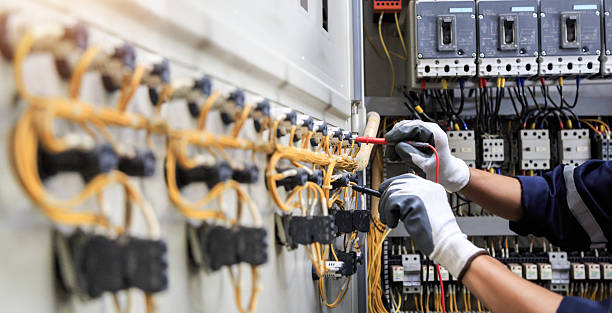 Professional Electrician technician working in Bishop, TX